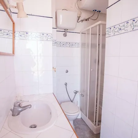 Lo Scoglietto Apartment